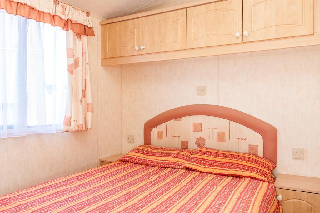 سكيغنيس Coral Beach Holiday Park الغرفة الصورة